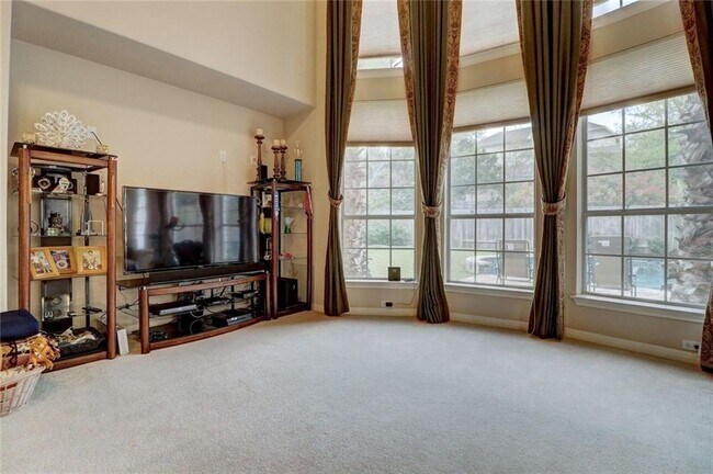 Building Photo - 10508 Canyon Vista Way