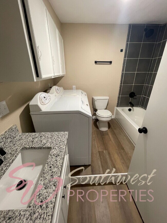 Building Photo - Newly Renovated 3 Bed / 2 Bath – Just 1 Mile from Tarleton!
