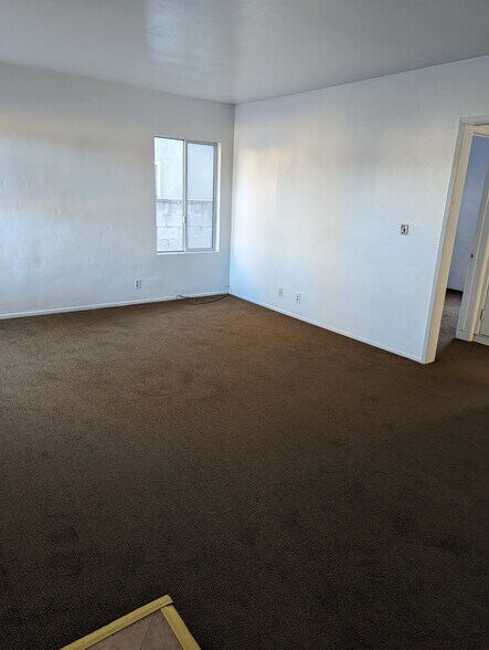 Building Photo - 7123 Lime Ave