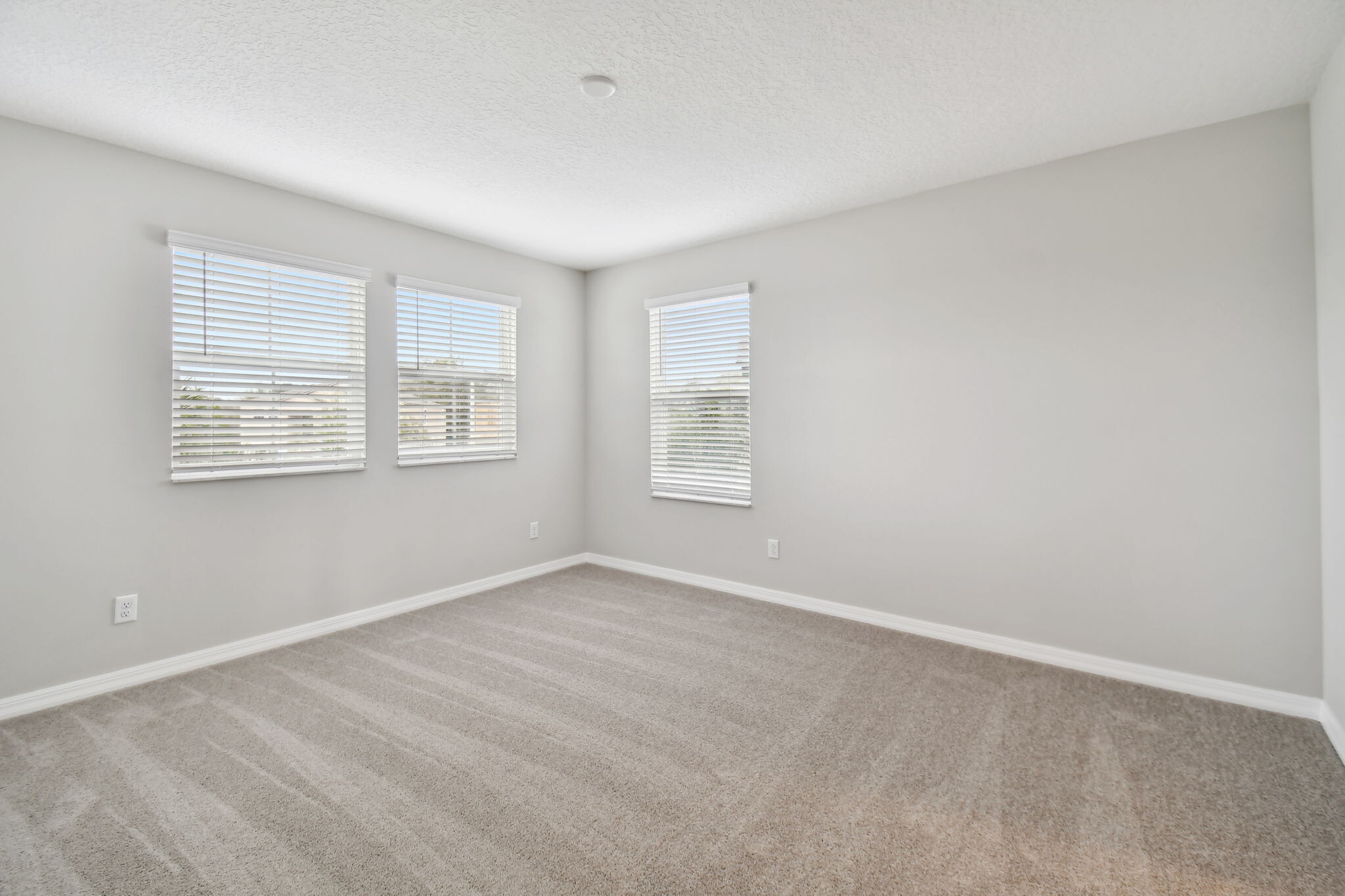 Building Photo - 38190 Shale Stone Ct