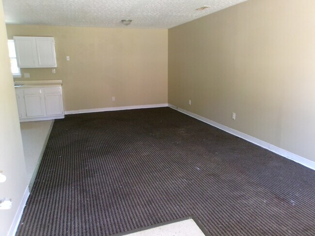 Building Photo - 1059 Fair St