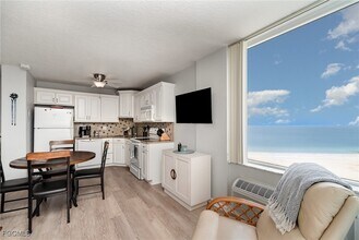 Building Photo - 7330 Estero Blvd