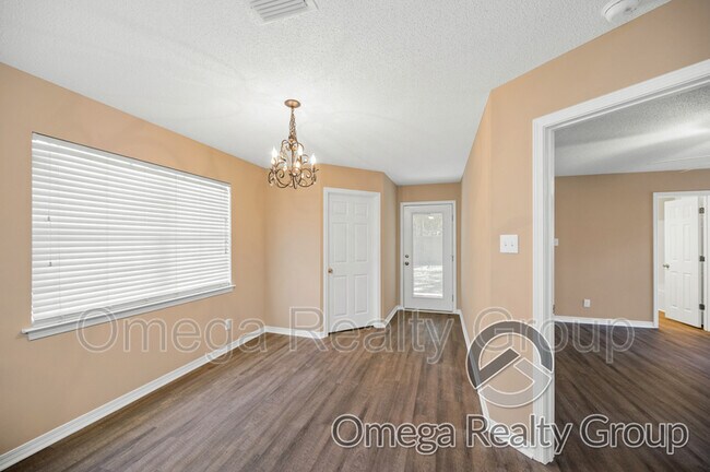 Building Photo - 519 Kimberly Dr