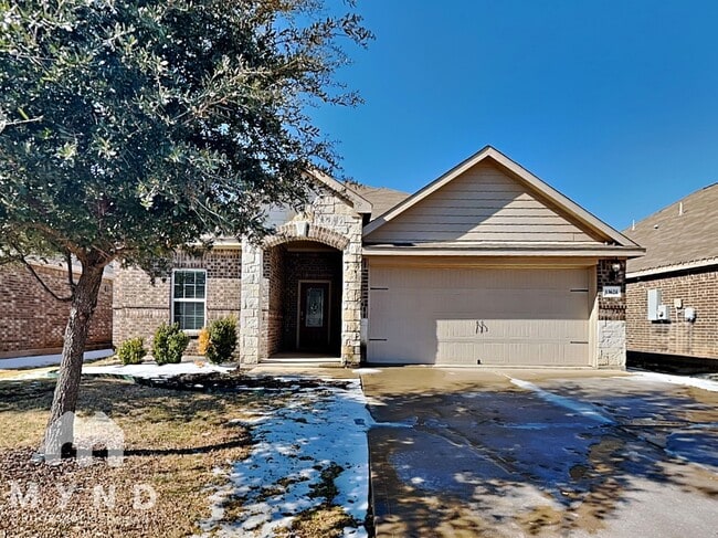 Building Photo - 13624 Founders Ln