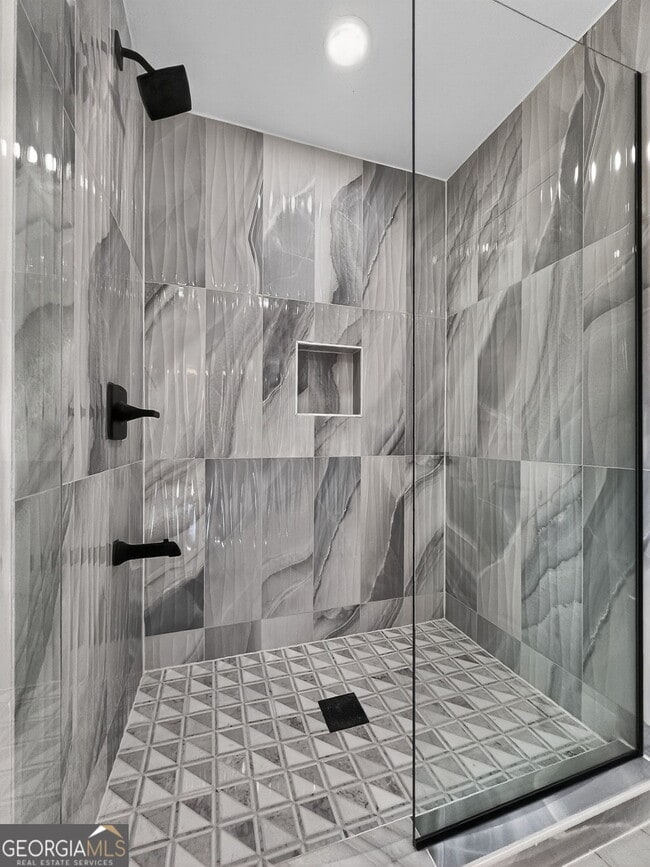 Building Photo - 1410 Landon Dr