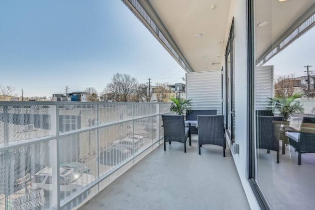 Building Photo - 920 South St