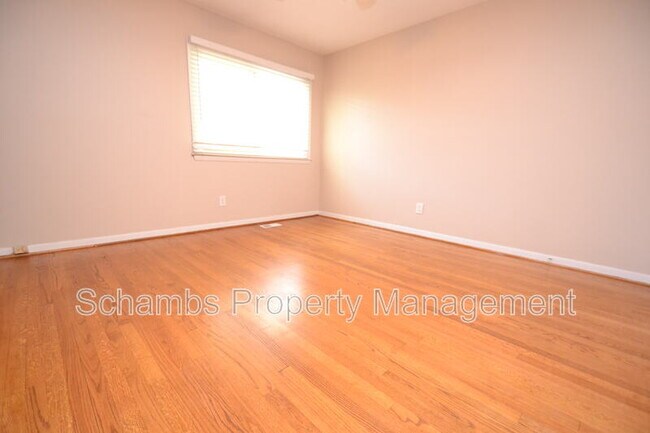 Building Photo - 5133 Lundy Dr