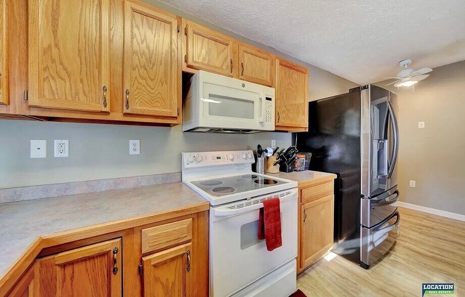 Building Photo - 6830 Morrill Ave