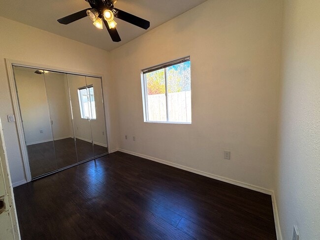 Building Photo - Charming 1-bedroom, 1-bathroom house