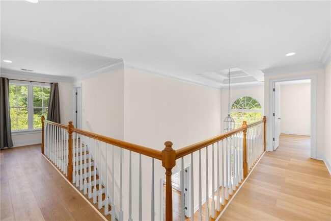 Building Photo - 5941 Wilbanks Dr