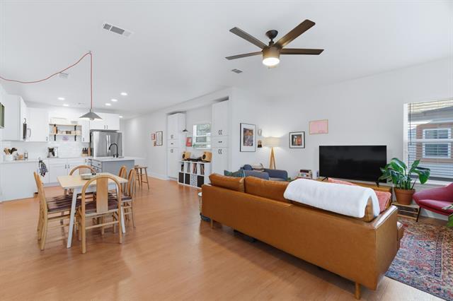 Building Photo - 2410 Catherine St