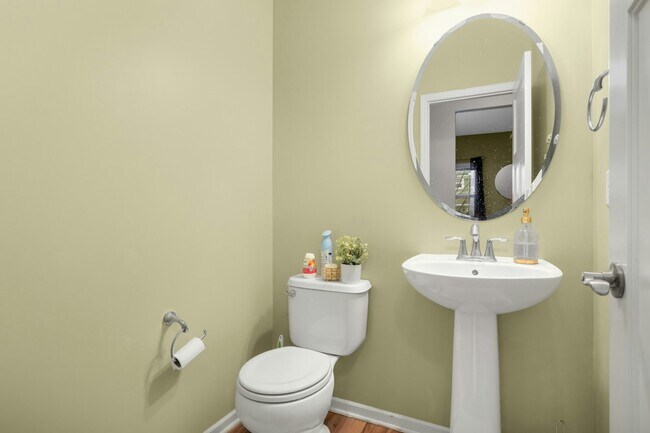 Building Photo - 10178 Indigo Dr