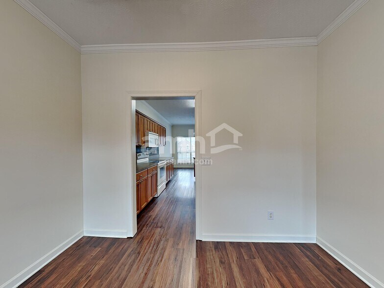 Building Photo - 109 Magnolia Dr