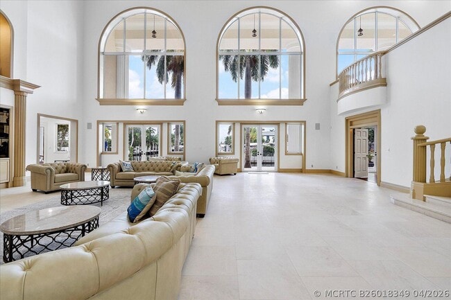 Building Photo - 414 Riviera Isle Dr