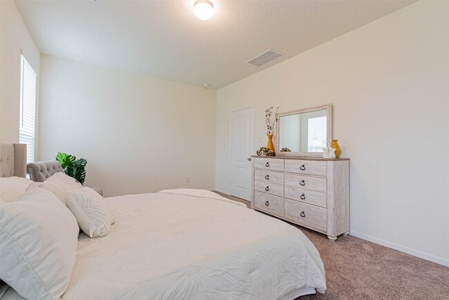 Building Photo - 2114 Damasi Ln