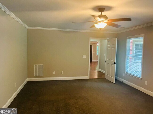 Building Photo - 2472 Ramblewood Ct