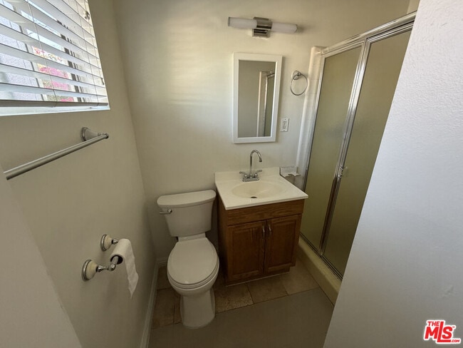 Building Photo - 11121 Parr Ave