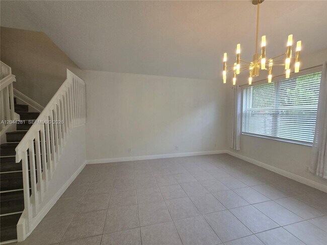 Building Photo - 9738 Darlington Pl