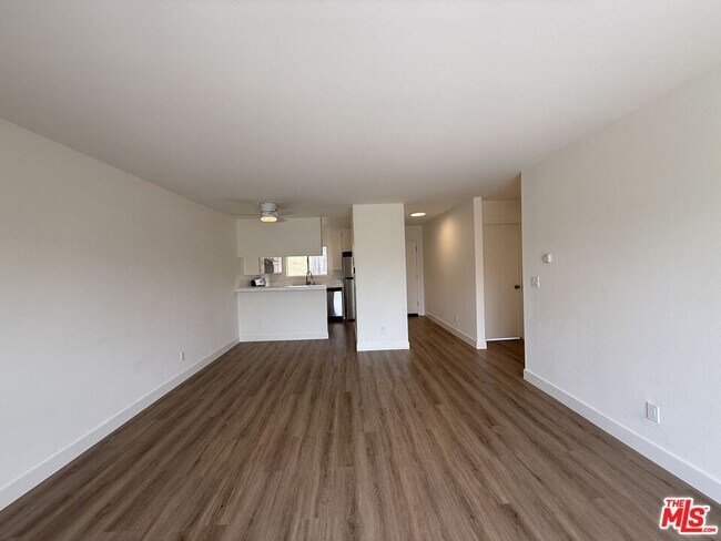 Primary Photo - 523 Ashland Ave