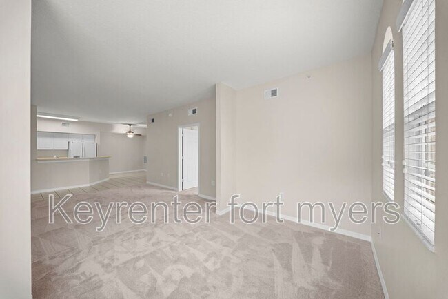 Building Photo - 11400 Ocean Walk Dr