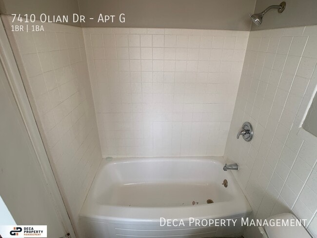 Building Photo - 1 Bedroom Apartment