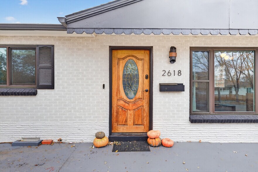 Building Photo - 2618 Meade St