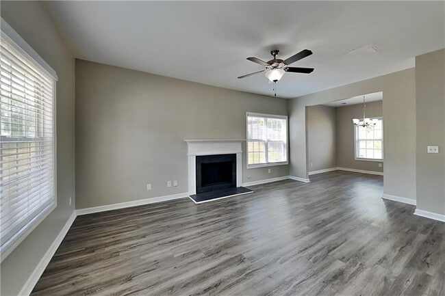 Building Photo - 45 Moreland Cir