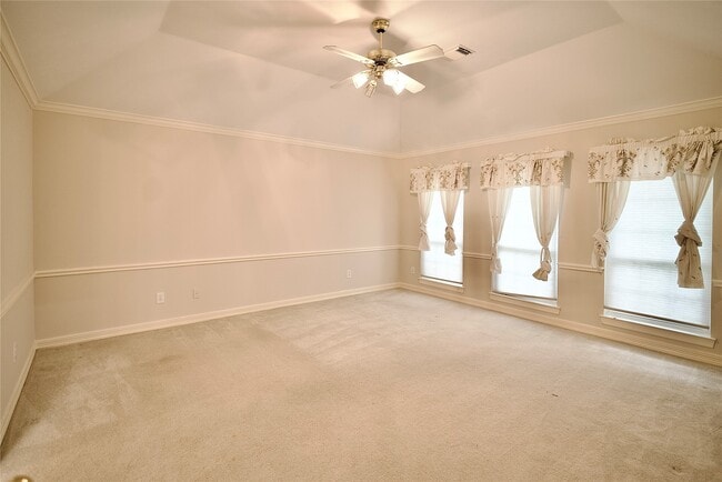 Building Photo - 1839 Lakewinds Dr
