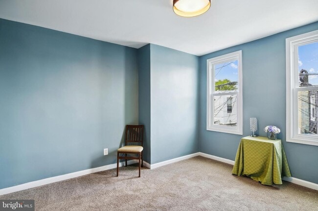 Building Photo - 1648 Normal Ave