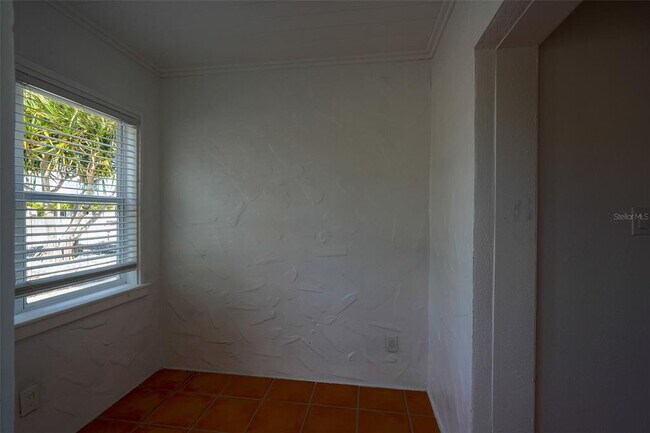 Building Photo - 115 145th Ave