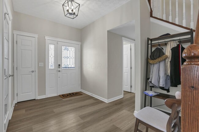 Building Photo - 5920 Triplett Square