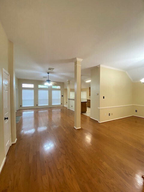 Building Photo - 3814 Paigewood Dr