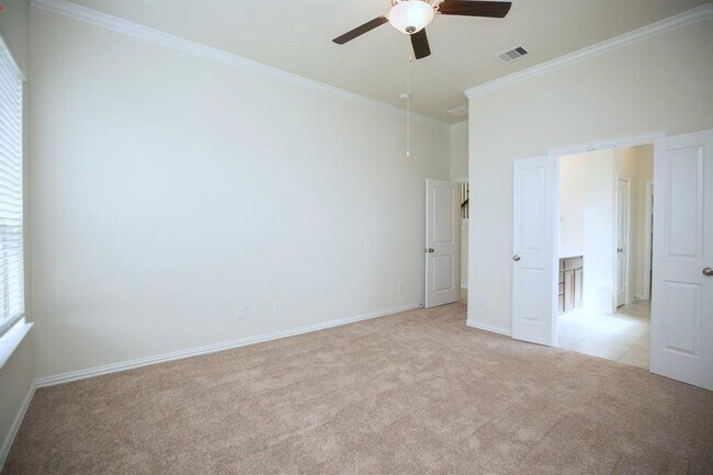 Building Photo - 10702 Balivcar Ct