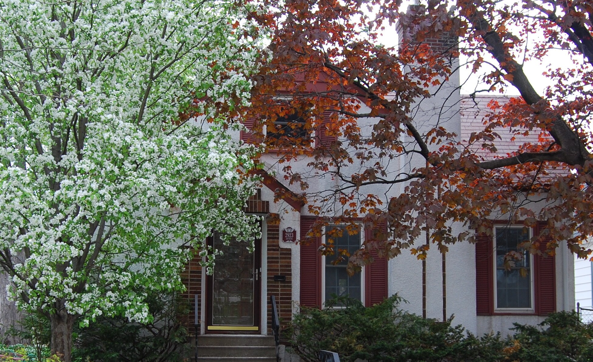 Building Photo - 2923 Arthur St NE