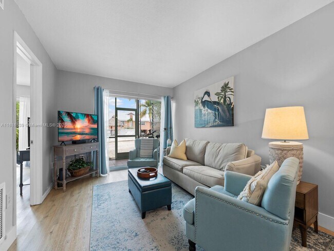 Building Photo - 98321 Windward Ave