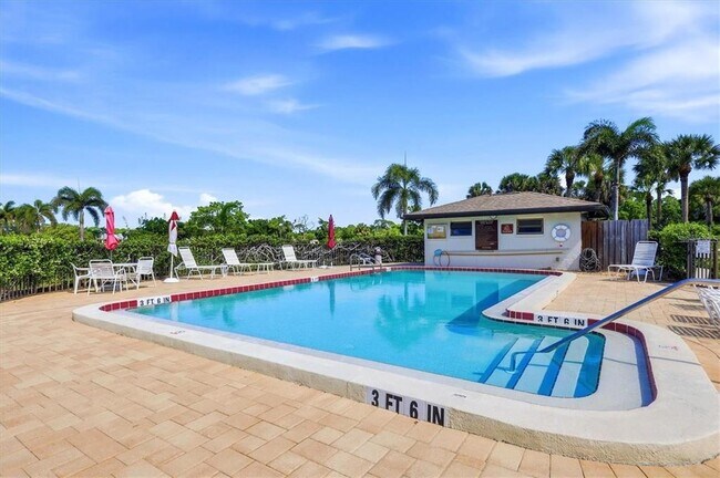 Building Photo - 4535 Longwater Chase