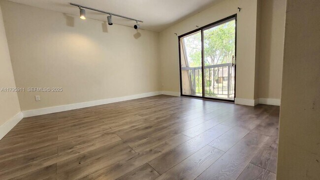 Building Photo - 14293 SW 94th Cir Ln