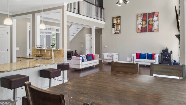 Building Photo - 6209 Benbrooke Dr NW