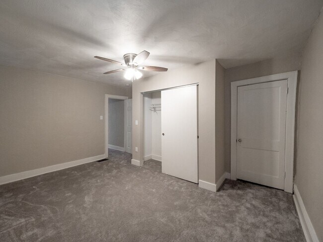 Building Photo - 1615 Aurelius St