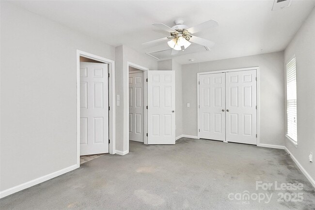 Building Photo - 12847 Bullock Greenway Blvd