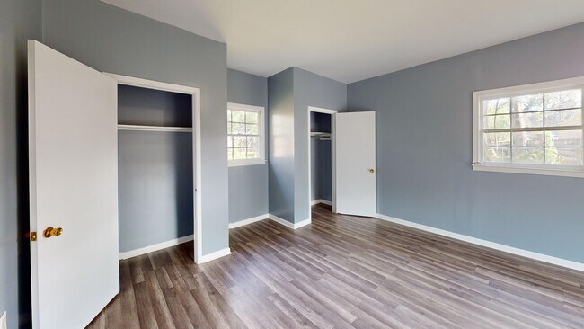 Building Photo - 103 Woodley Ave