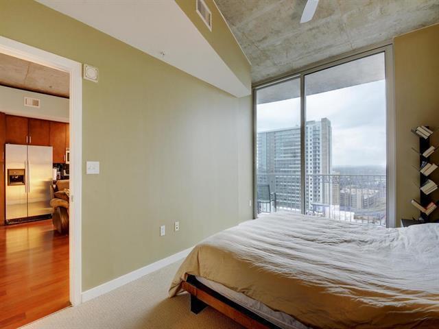 Building Photo - 360 Nueces St