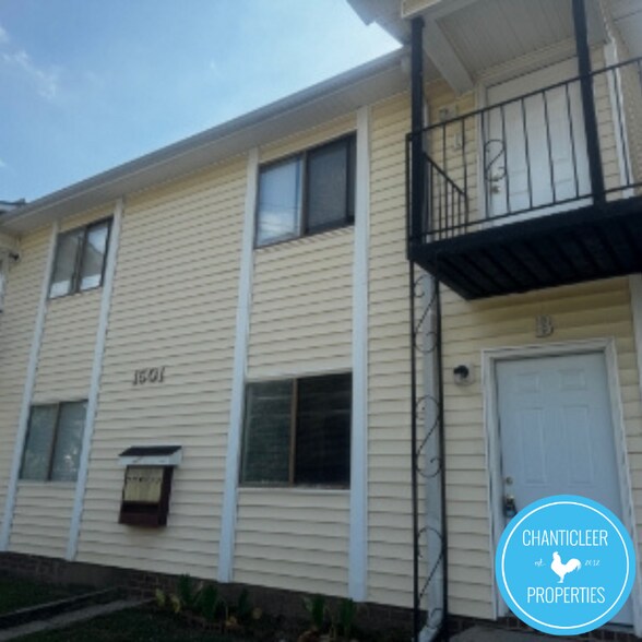 Building Photo - 1501 Chapel Hill Rd