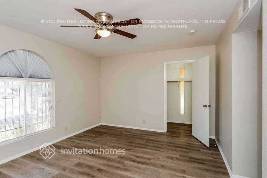 Building Photo - 3140 E Caballero St