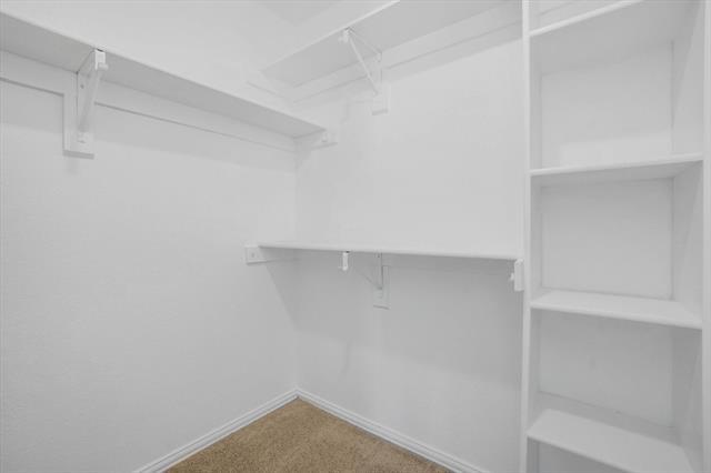 Building Photo - 1719 Altacrest Dr