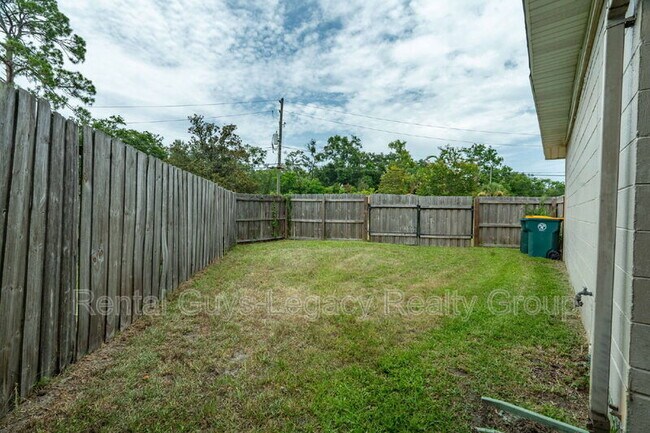 Building Photo - 3872 Marianna Rd
