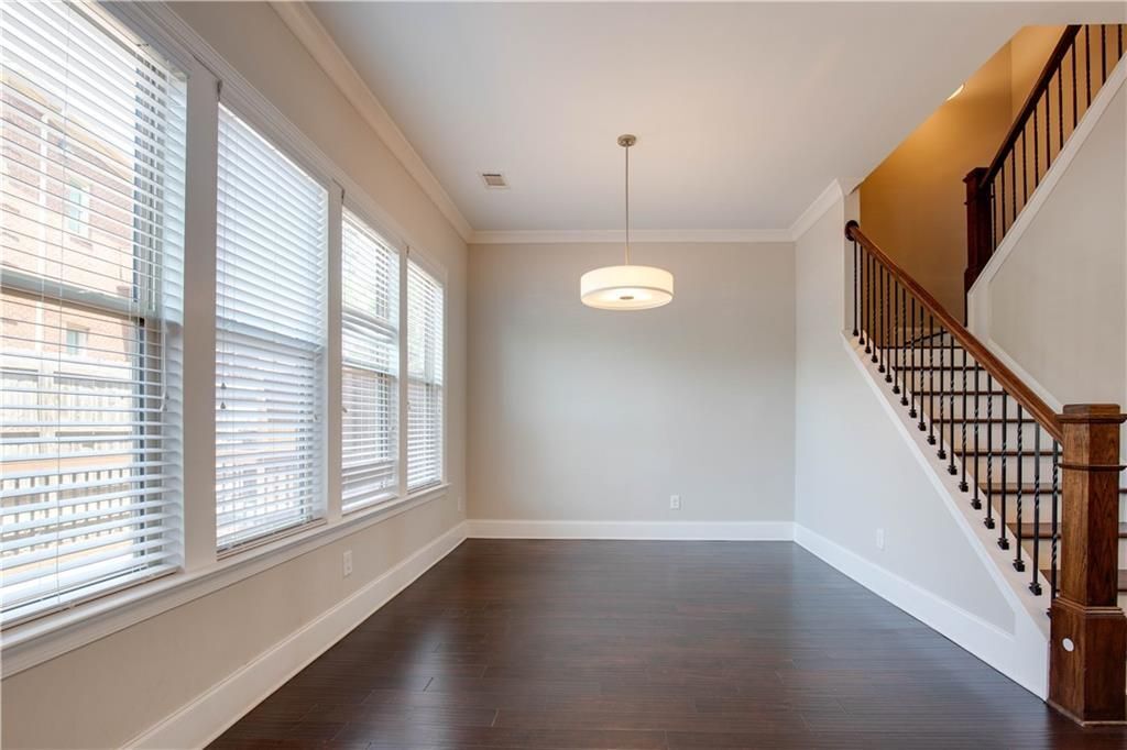 Building Photo - 1959 Townsend Ct