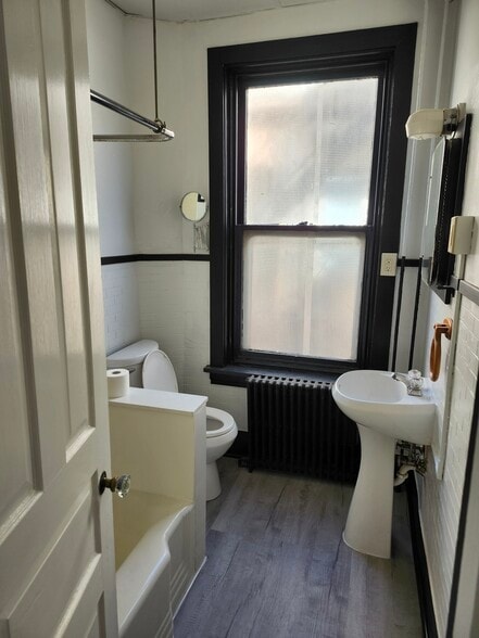 Bathroom - 1627 N 2nd St