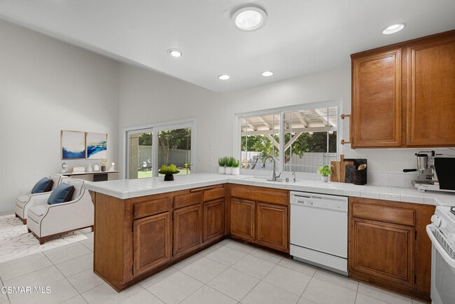 Building Photo - 248 Cedar Heights Dr