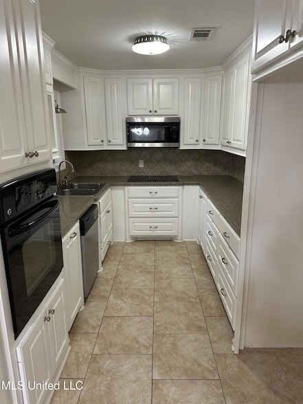 Building Photo - 128 Fern Valley Rd